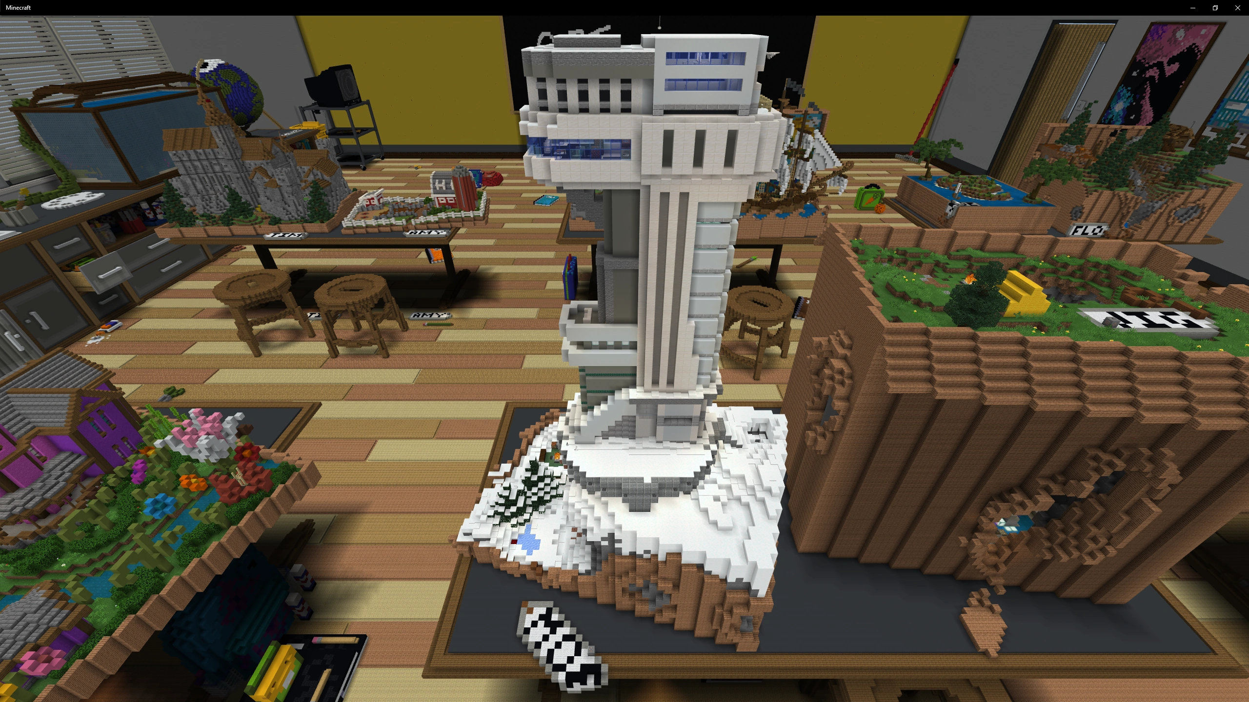 Moe's Diorama.png